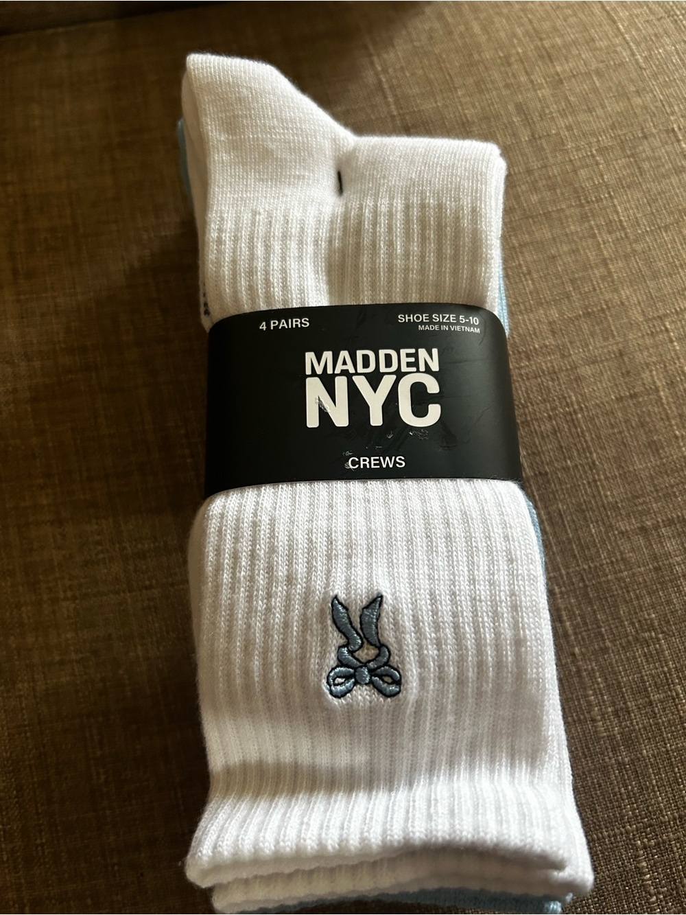 Steve Madden White Crew Socks with Navy Embroidered Logo - 4 Pack